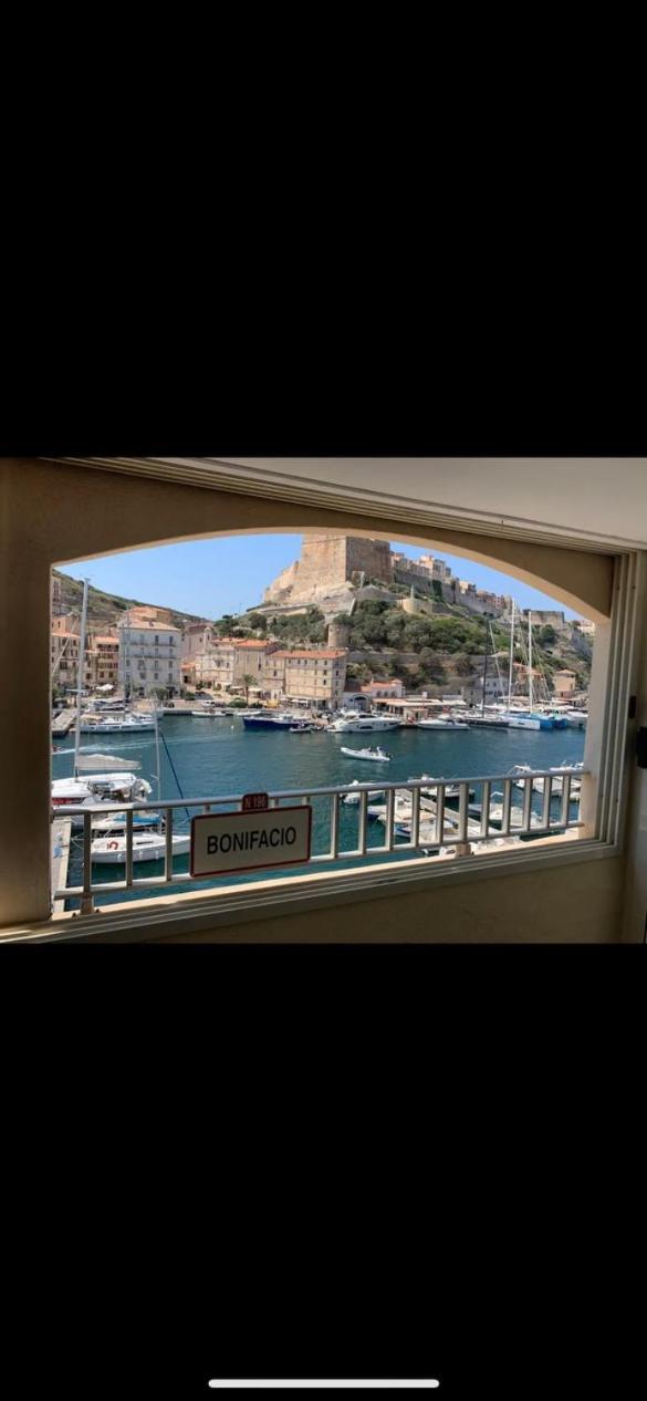 Appartement Sur Le Port Face A La Citadelle à Bonifacio  Extérieur photo